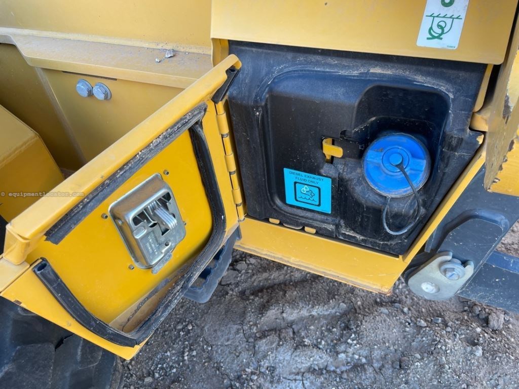 2023 John Deere 772G Image 22