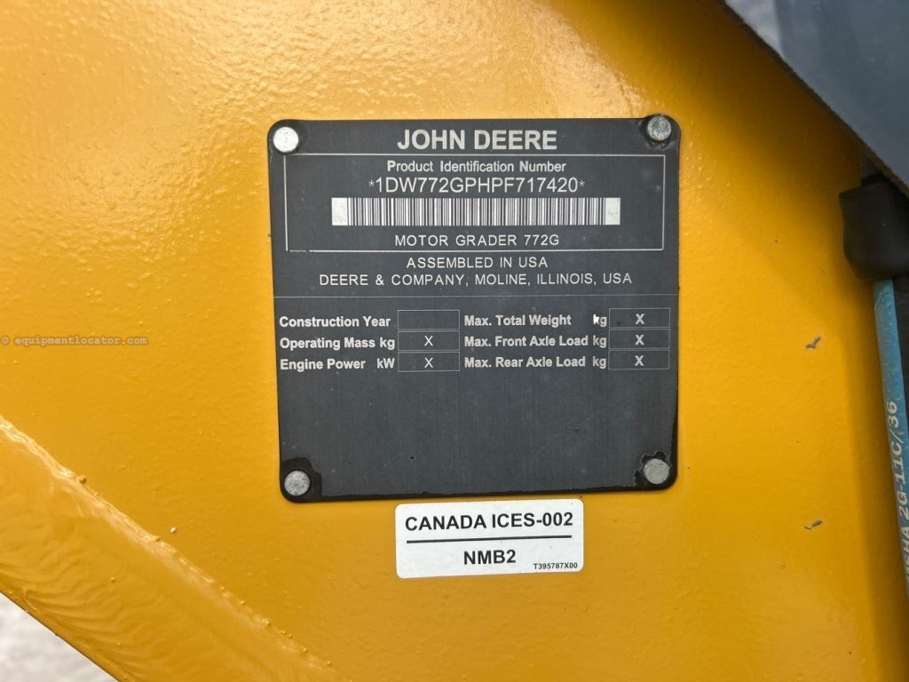 2023 John Deere 772G Image 24