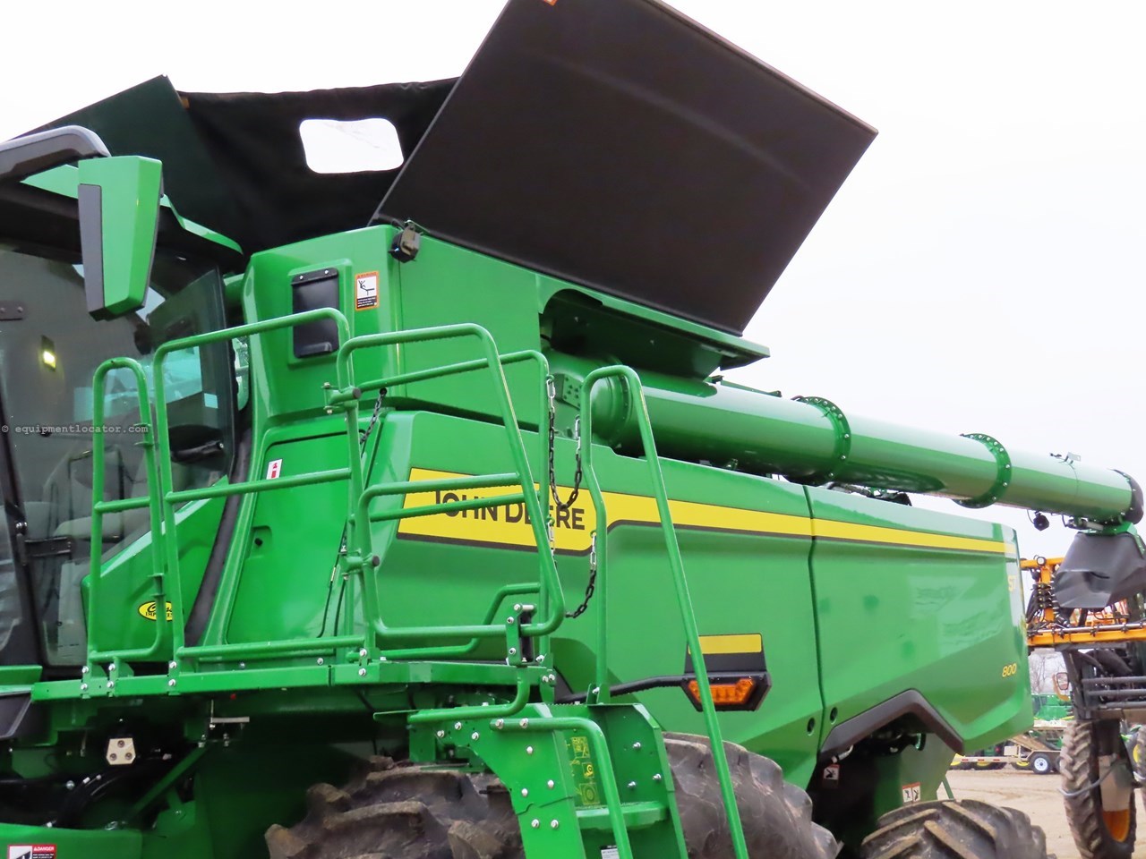 2025 John Deere S7 800 Image 10