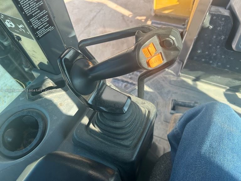 2023 John Deere 450P Image 10