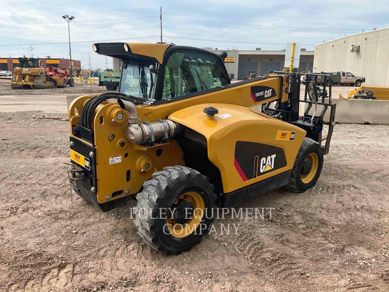 2021 Caterpillar TH255CC Image 3