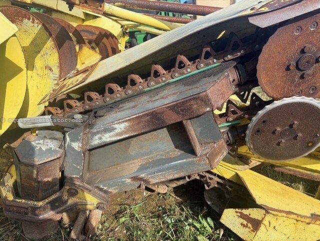 John Deere 666 Image 10