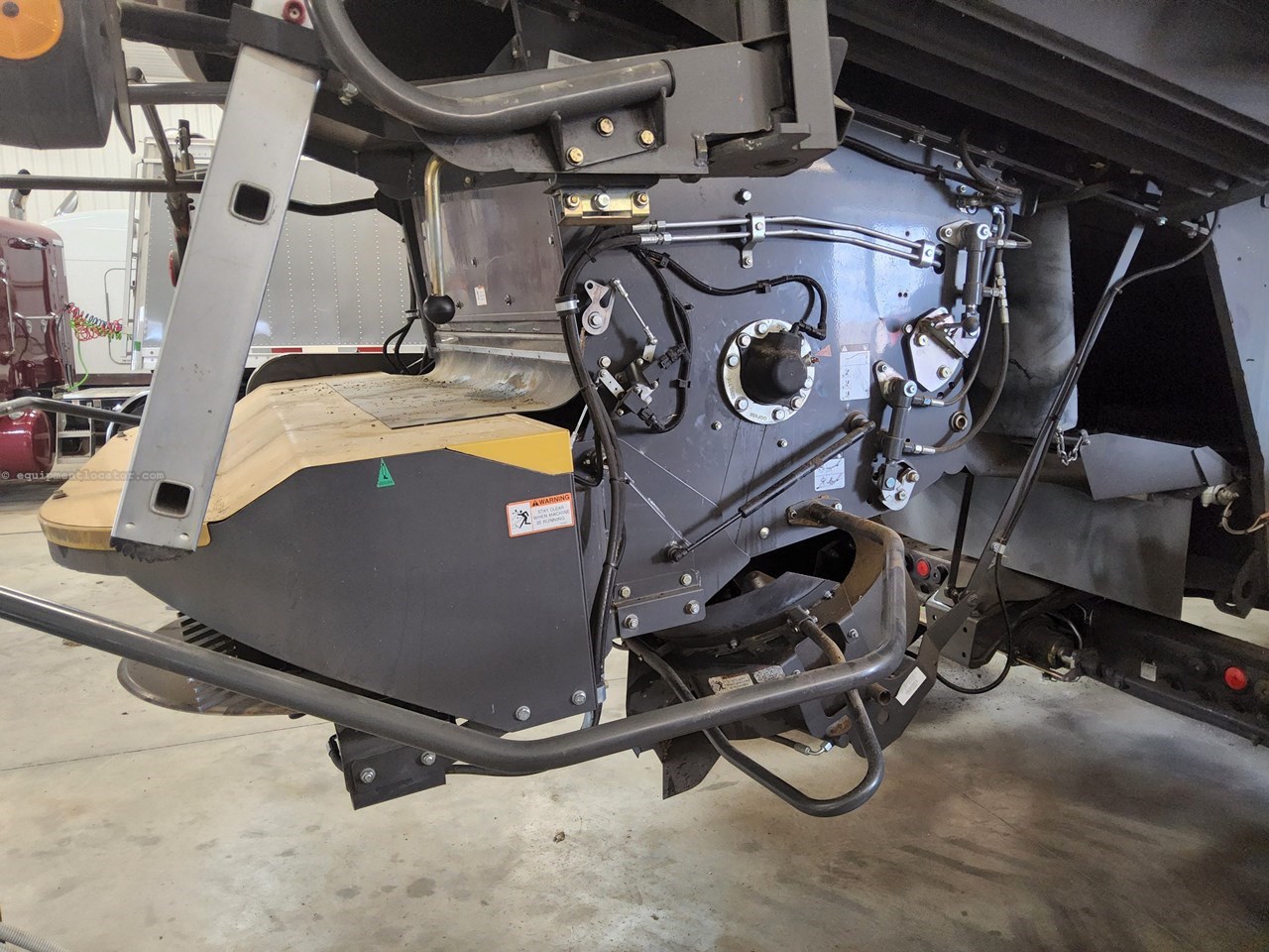 2019 CLAAS 740 Image 10