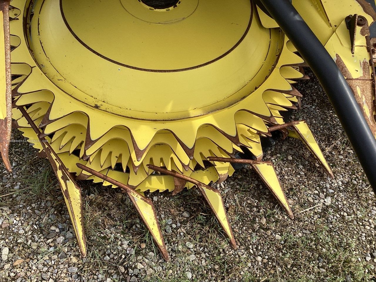 2021 John Deere 772 Image 10