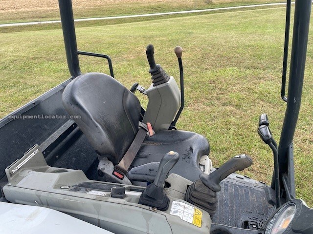 2019 Bobcat E32 Image 11