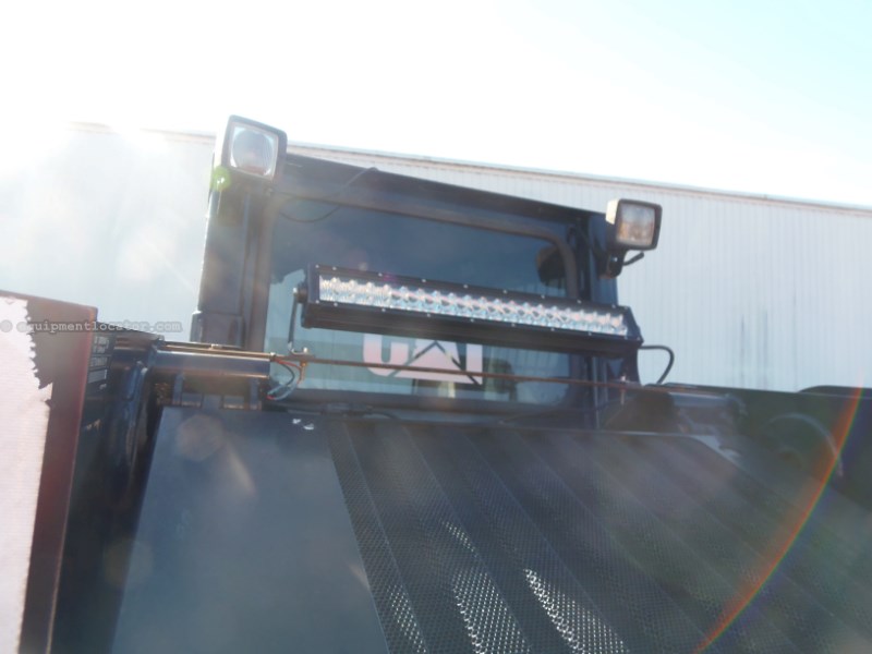 Caterpillar 277B Image 4