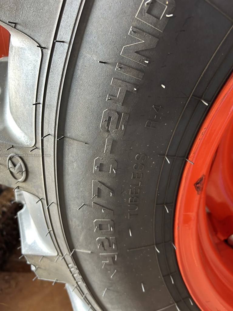 2025 Kubota L3560 Image 10