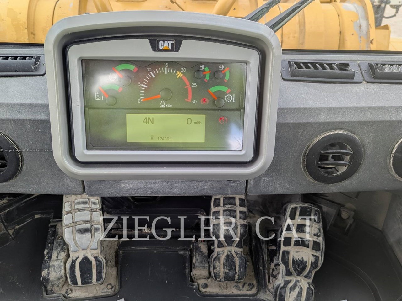 2017 Caterpillar 988K Image 10