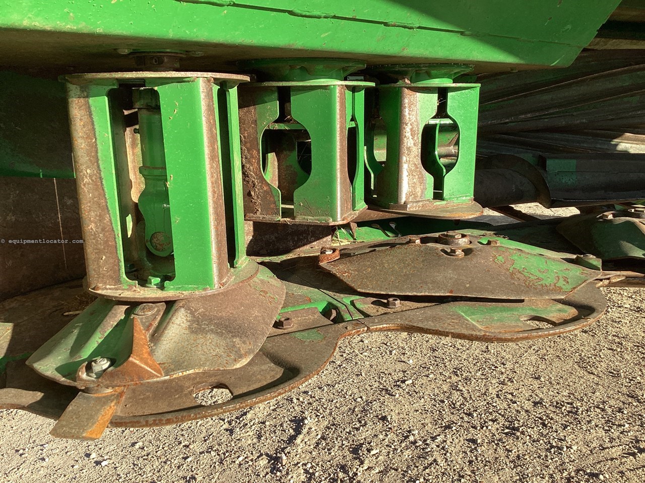 2024 John Deere W235R Image 32