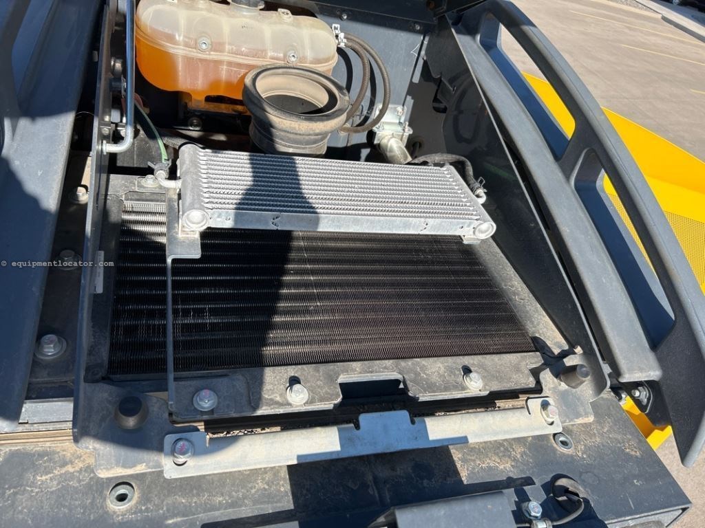 2024 John Deere 444P Image 24