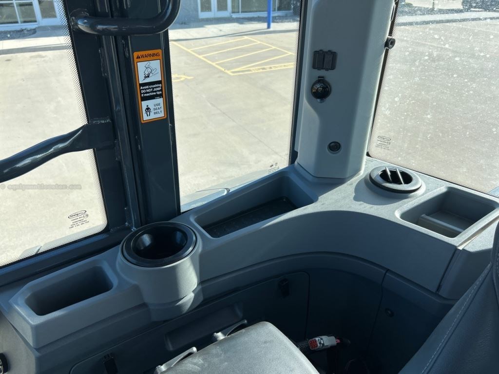 2024 John Deere 444P Image 49