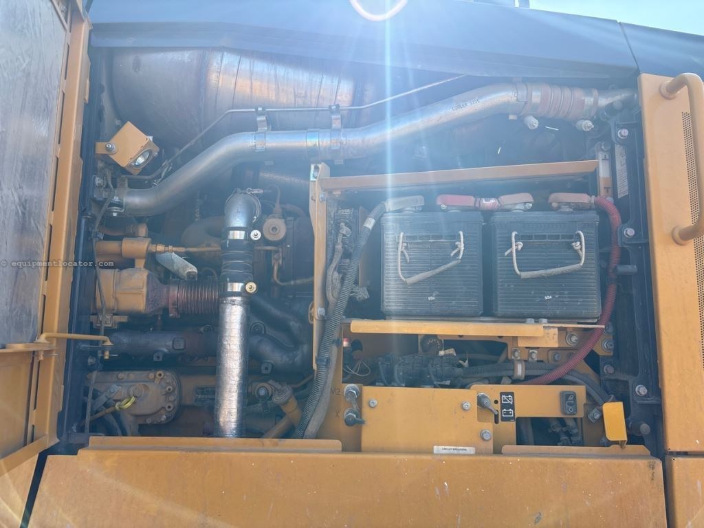 2024 John Deere 772G Image 20