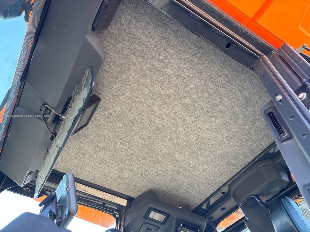 2024 John Deere 772G Image 39