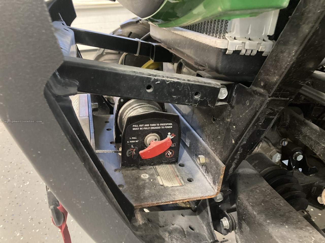 2018 John Deere XUV 590E Image 10