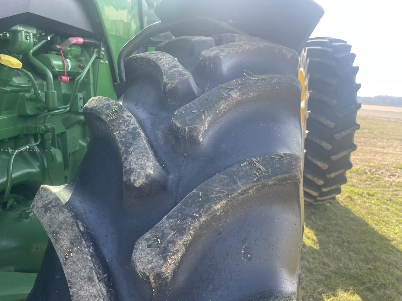 2024 John Deere 8R 250 Image 14