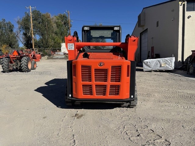 2025 Kubota SVL65-2HWC Image 10