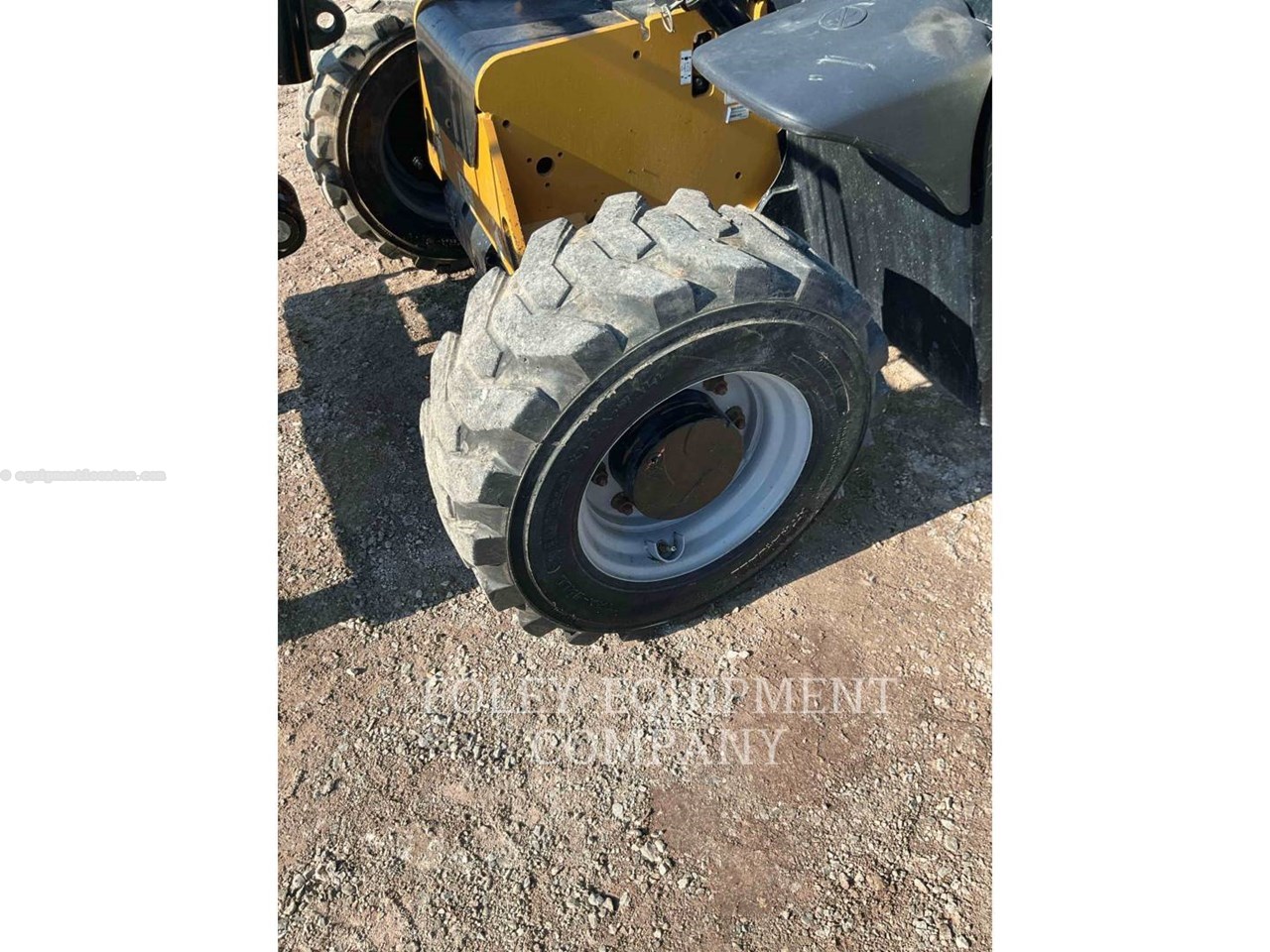 2021 Caterpillar TH255CC Image 10