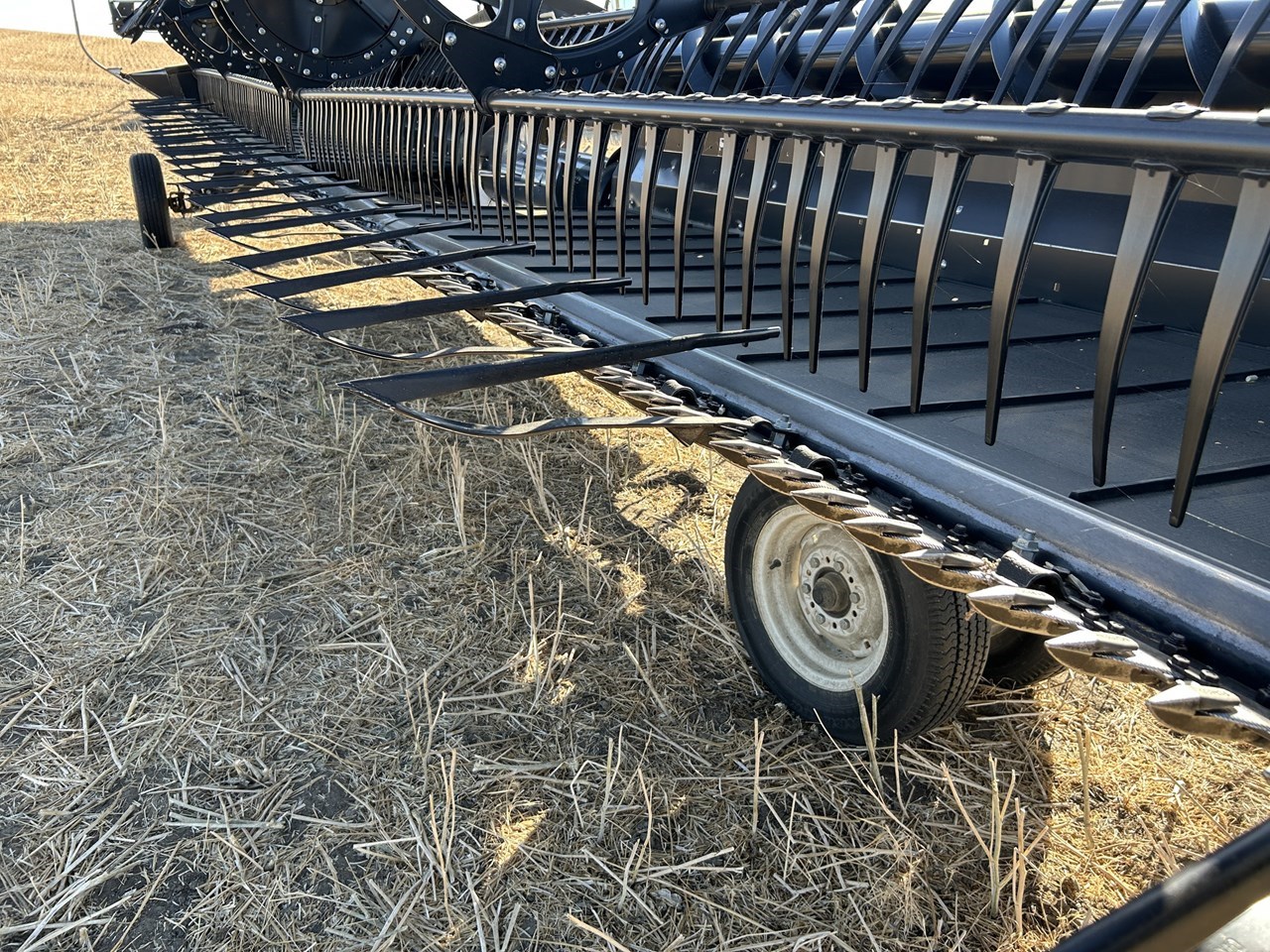 2018 MacDon FD135 Image 10