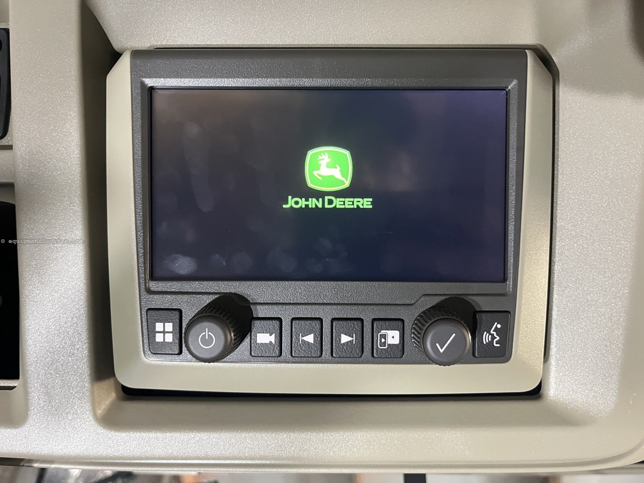 2025 John Deere 9RX 710 Image 16