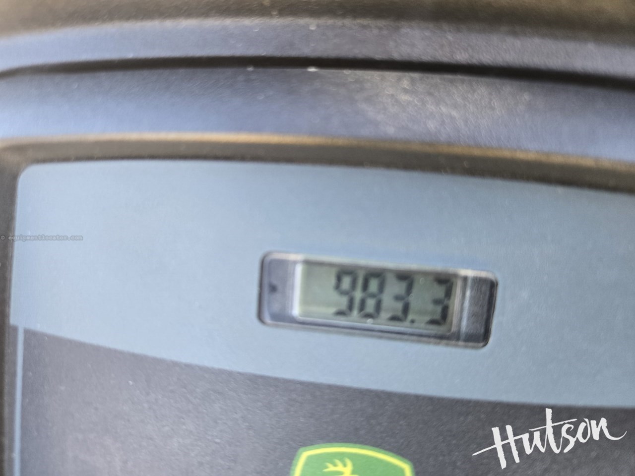 2011 John Deere X324 Image 5