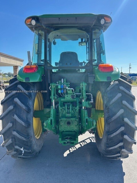 2021 John Deere 6120E Image 4