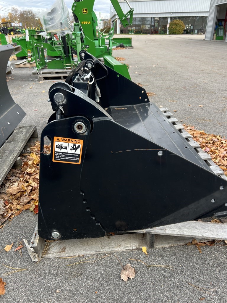 2020 John Deere MP72B Image 5