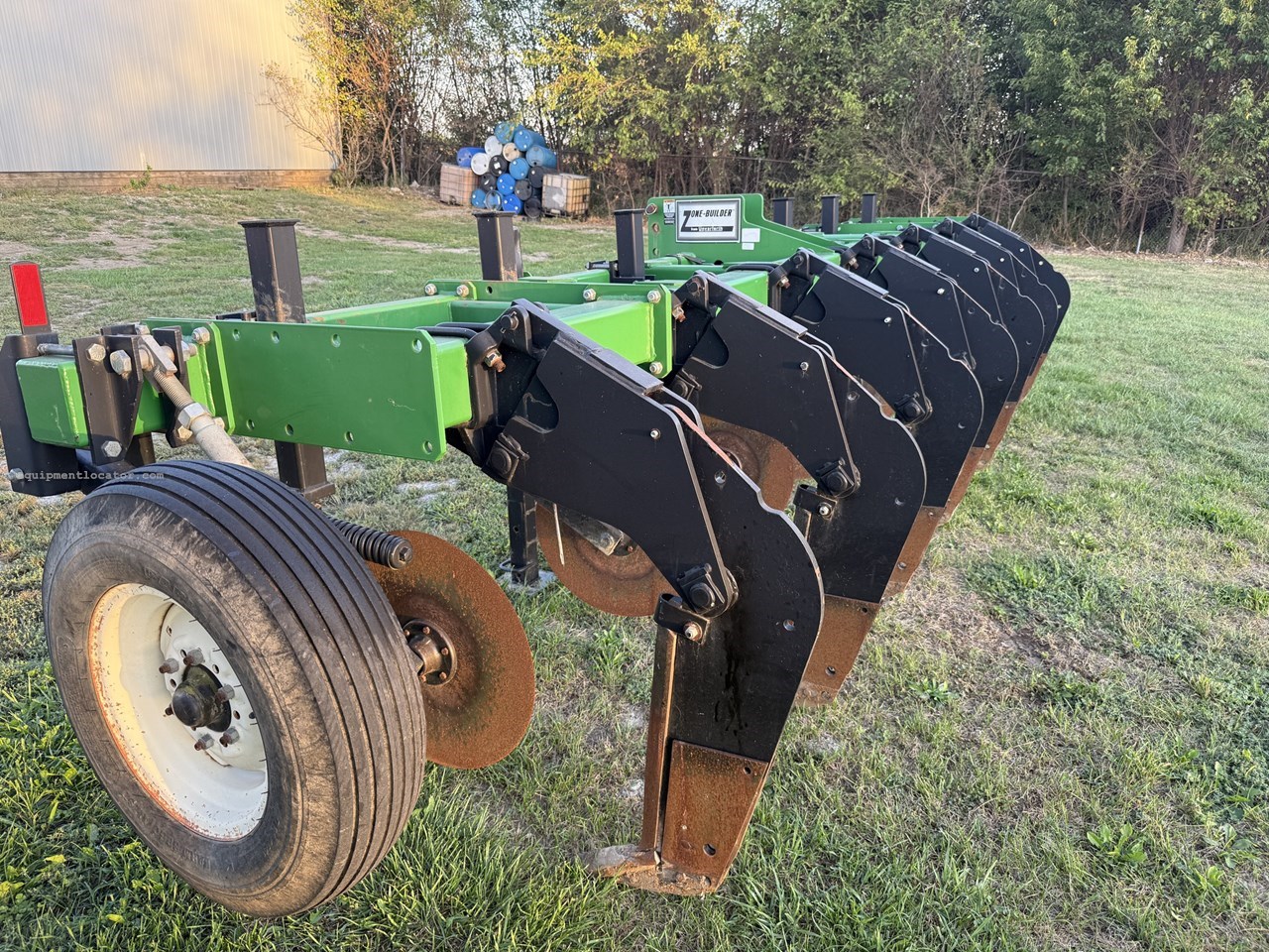 2008 Unverferth ZONEBUILDER Image 4