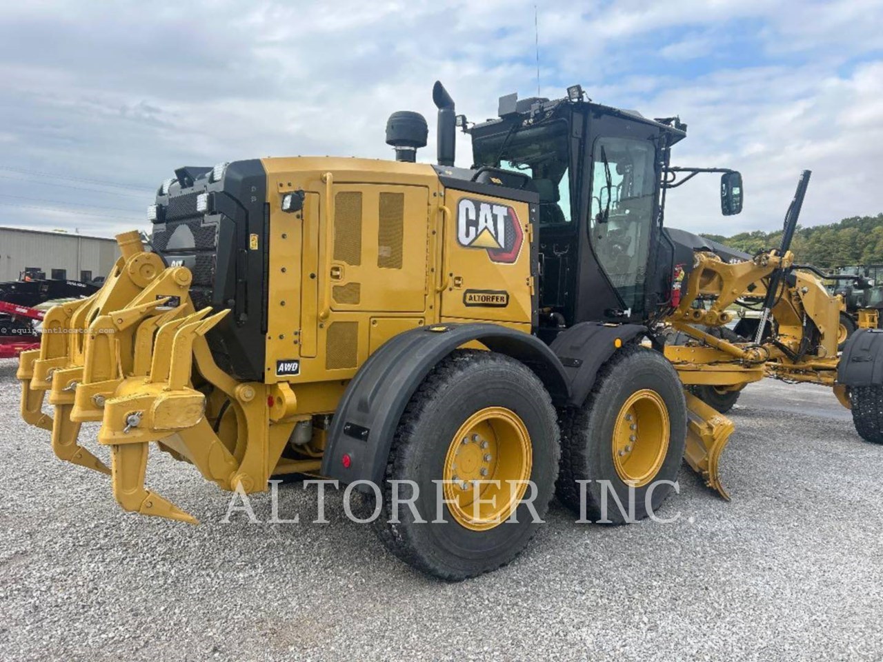 2023 Caterpillar 150-15AWD Image 10