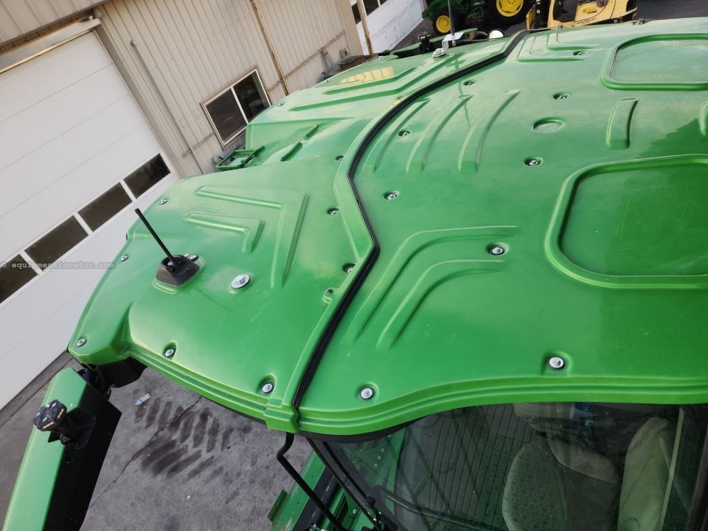 2024 John Deere S780 Image 40