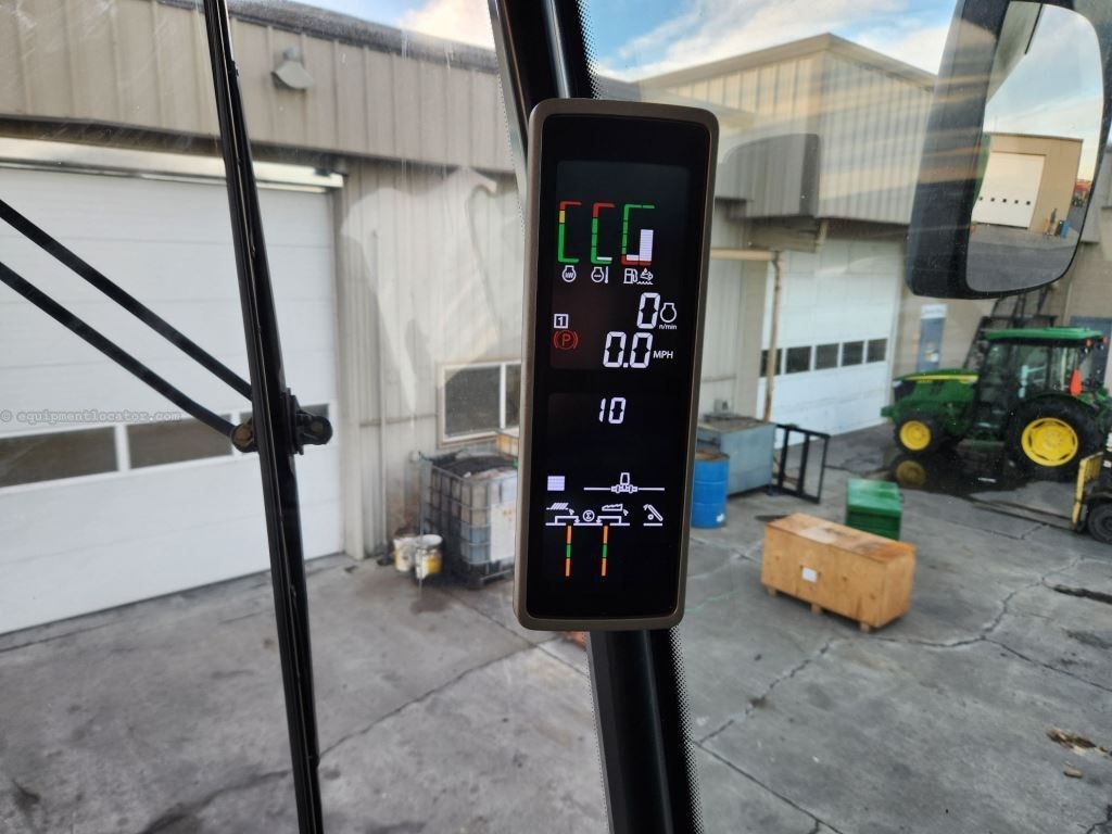 2024 John Deere S780 Image 46