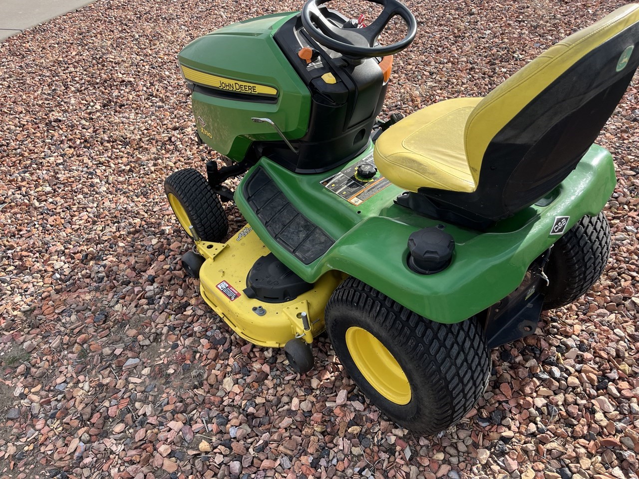 2021 John Deere X390 Image 4