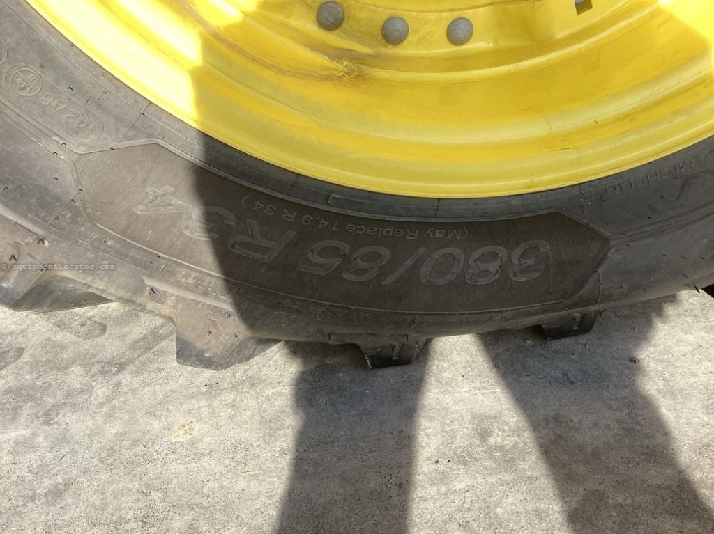 2022 John Deere 6175R Image 24