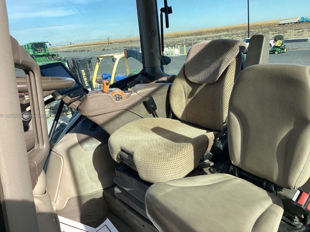 2022 John Deere 6175R Image 35