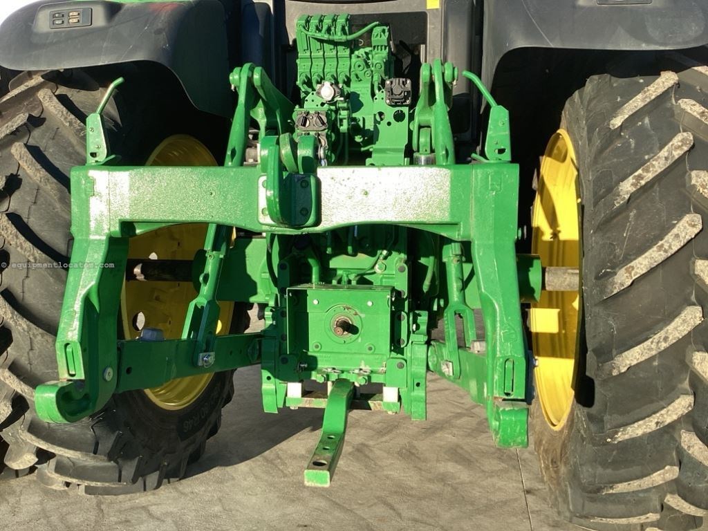 2022 John Deere 6175R Image 18