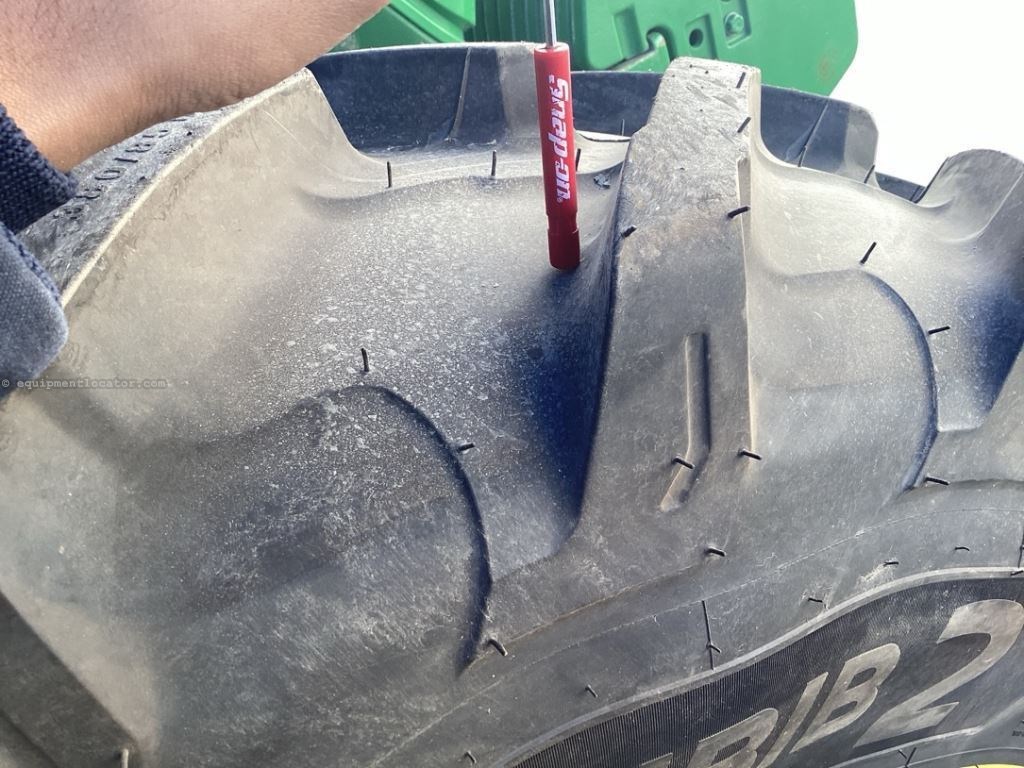 2022 John Deere 6175R Image 26