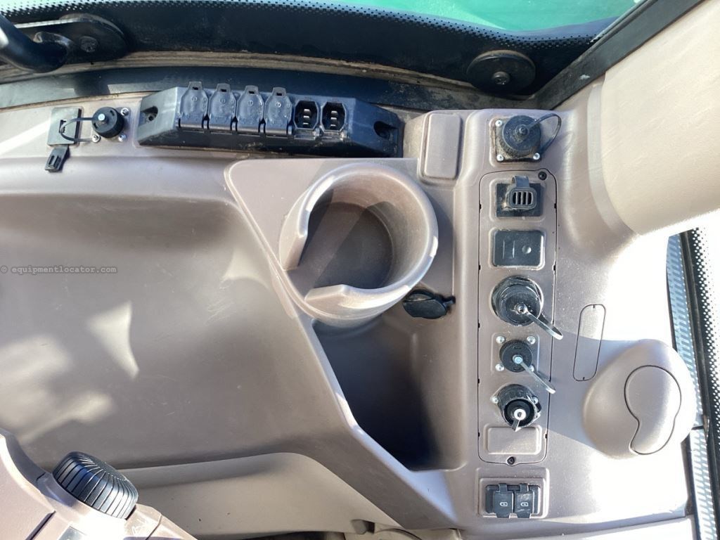 2022 John Deere 6175R Image 41