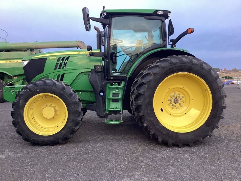 2022 John Deere 6175R Image 2