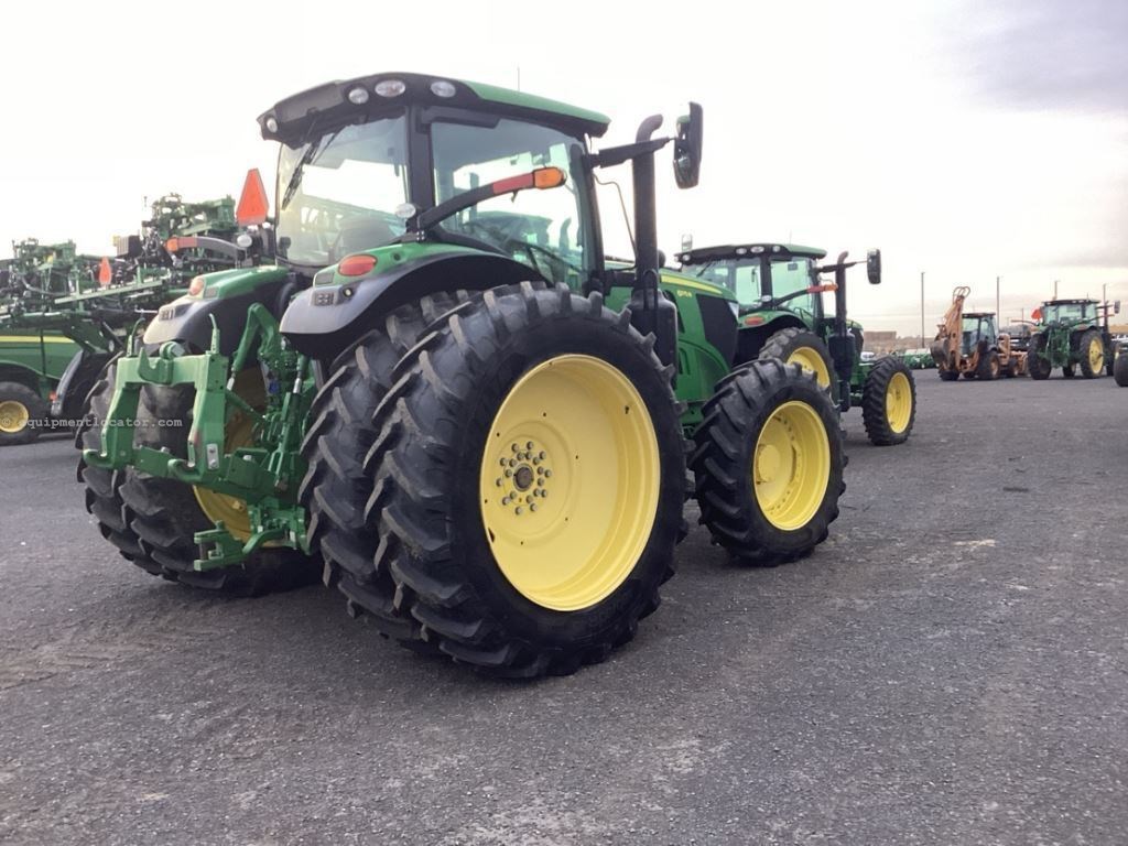 2022 John Deere 6175R Image 5
