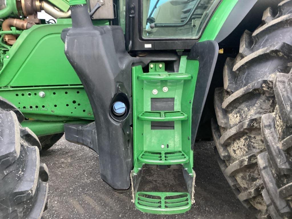 2022 John Deere 6175R Image 11