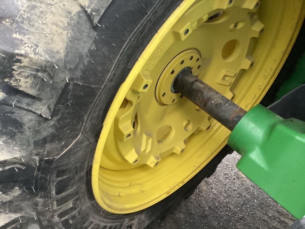 2022 John Deere 6175R Image 20