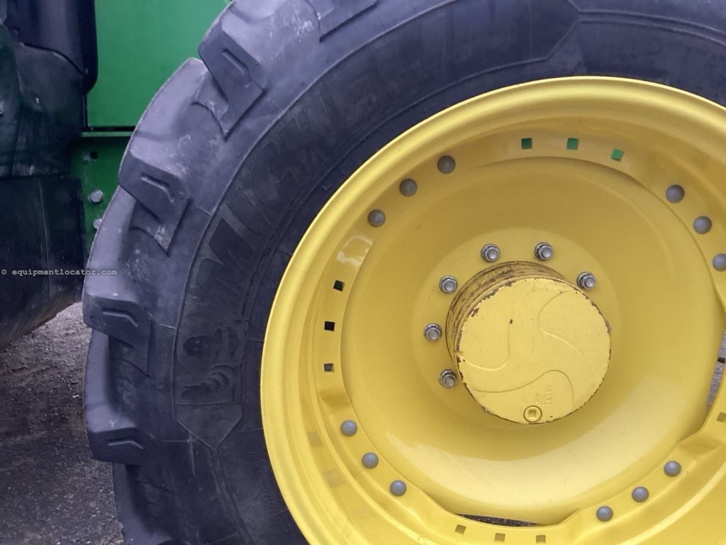 2022 John Deere 6175R Image 25