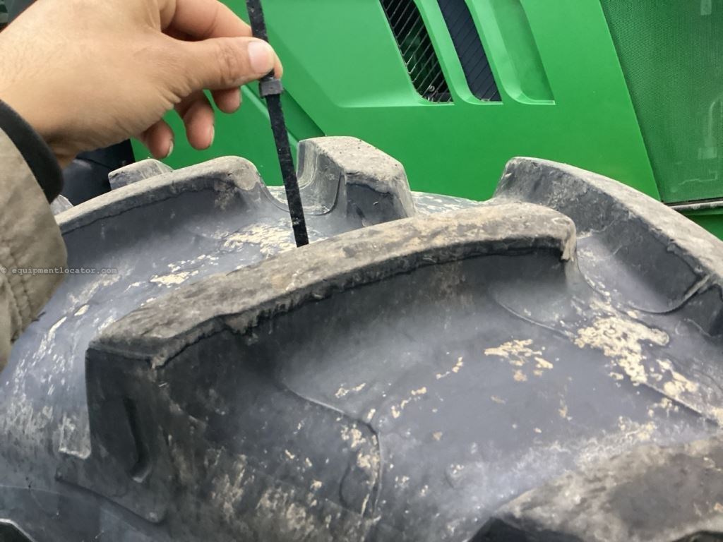 2022 John Deere 6175R Image 26