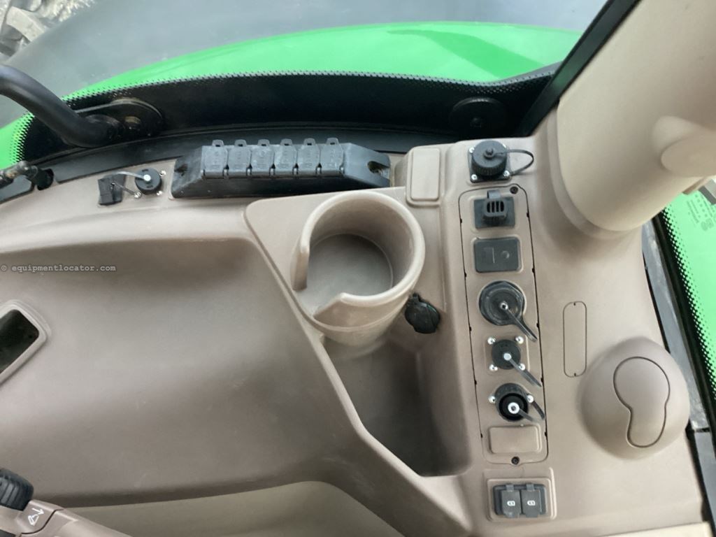 2022 John Deere 6175R Image 43