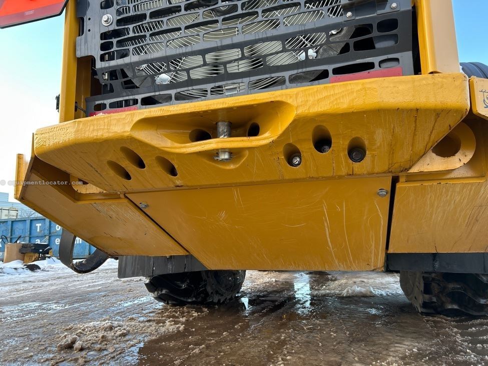 2023 John Deere 744P Image 27