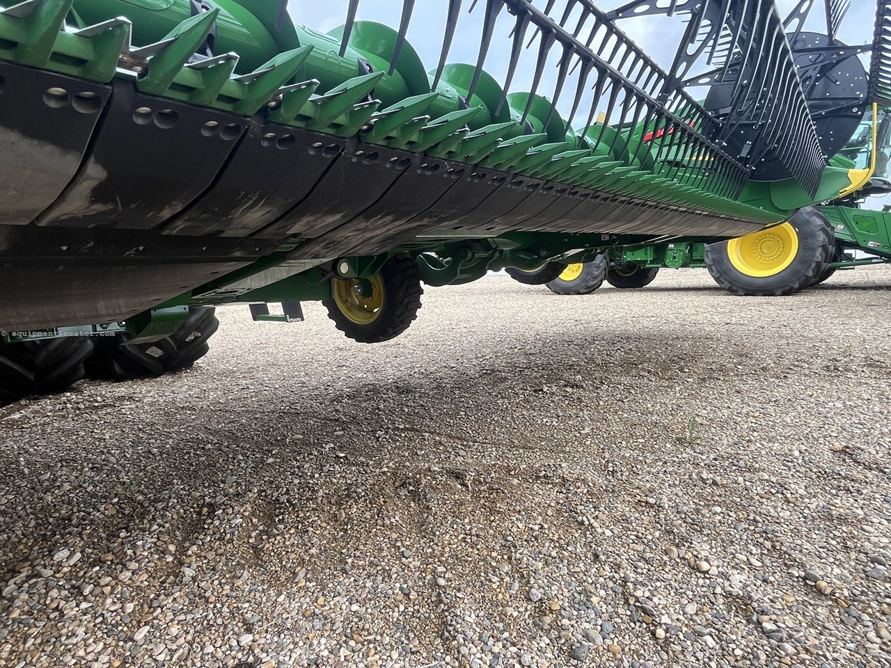 2025 John Deere HDR 40 Image 15