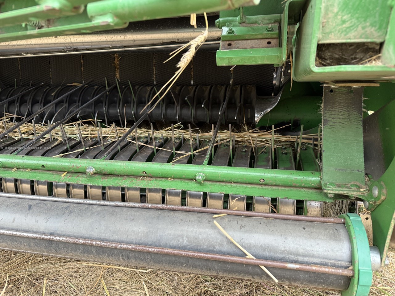 2015 John Deere 569 Image 9