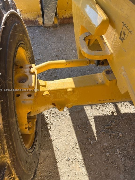 2023 John Deere 310L Image 20