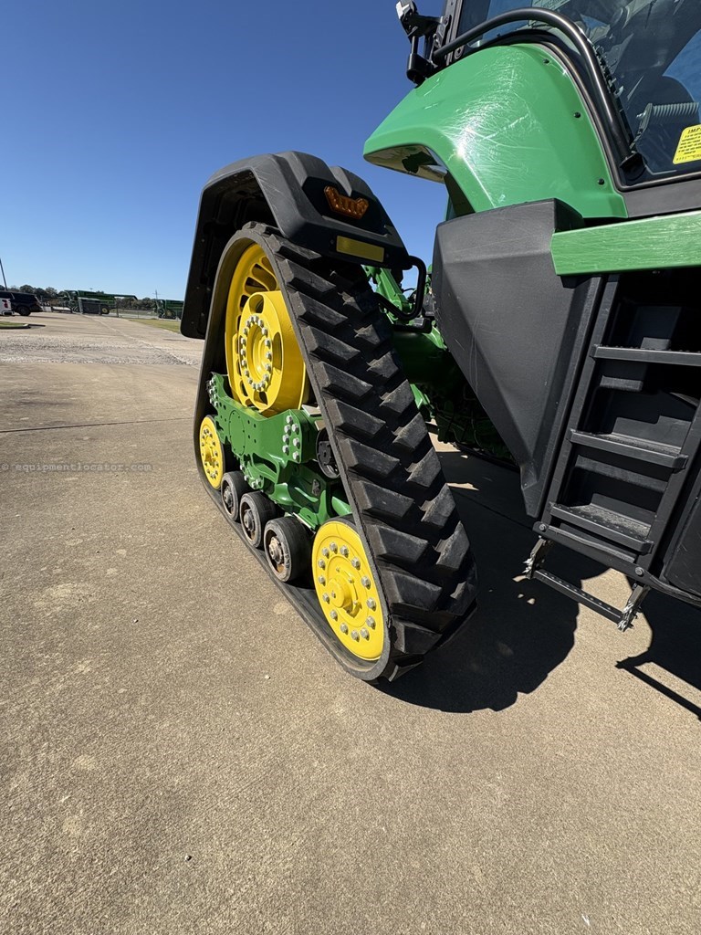 2022 John Deere 8RX 340 Image 10