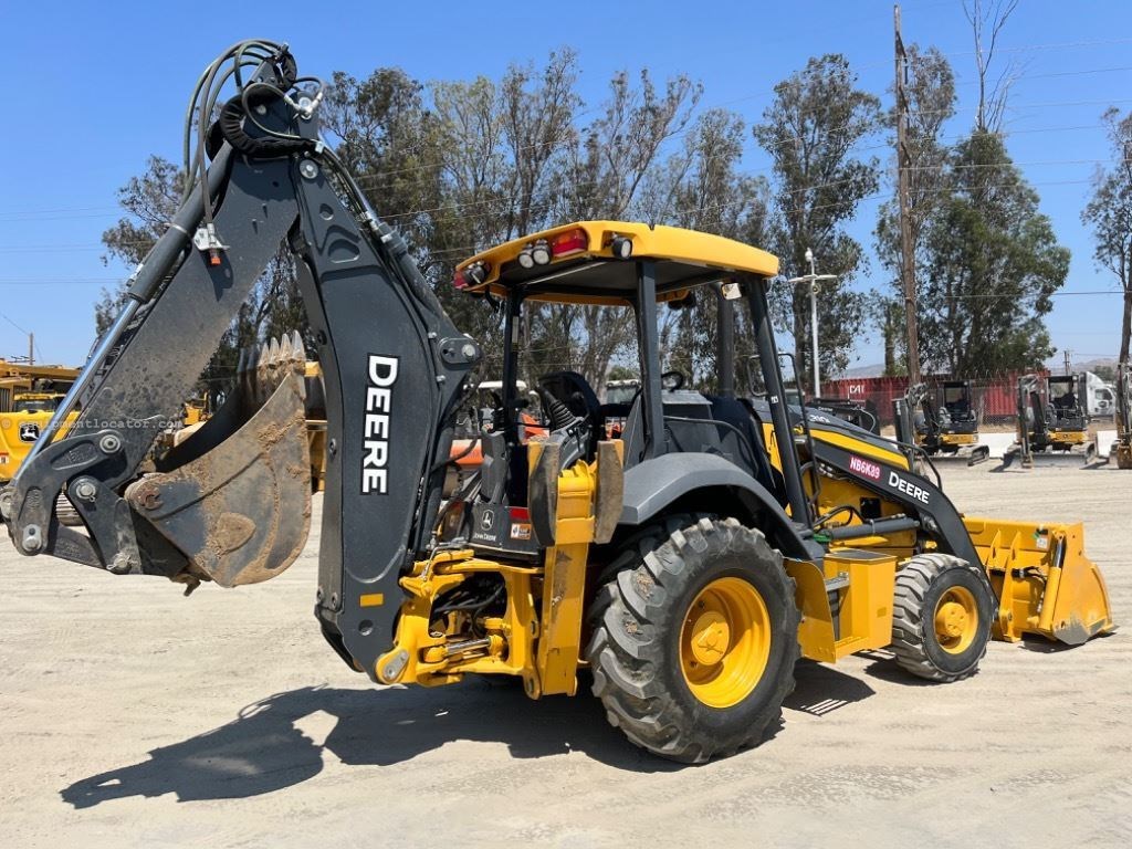 2023 John Deere 310L Image 7