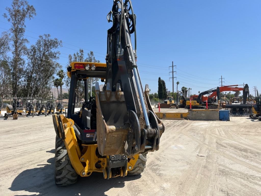 2023 John Deere 310L Image 9